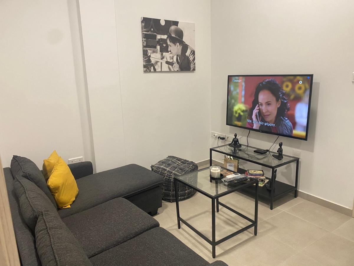 Modern City Center Apartment Saripolou 2 Limassol Ngoại thất bức ảnh